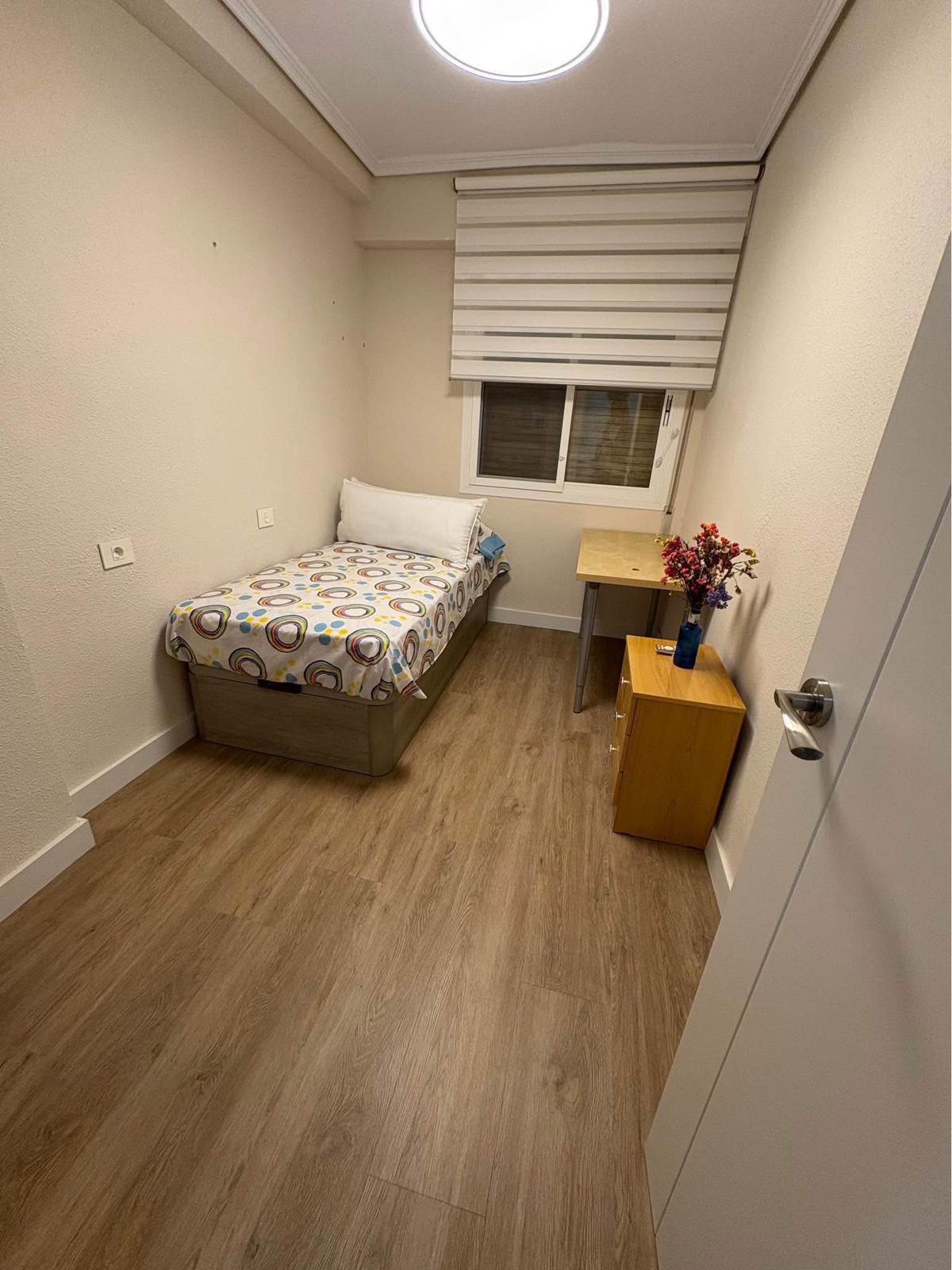 Vista 15 de Piso en Carrer del Cros, Plaça de Sants, Barcelona