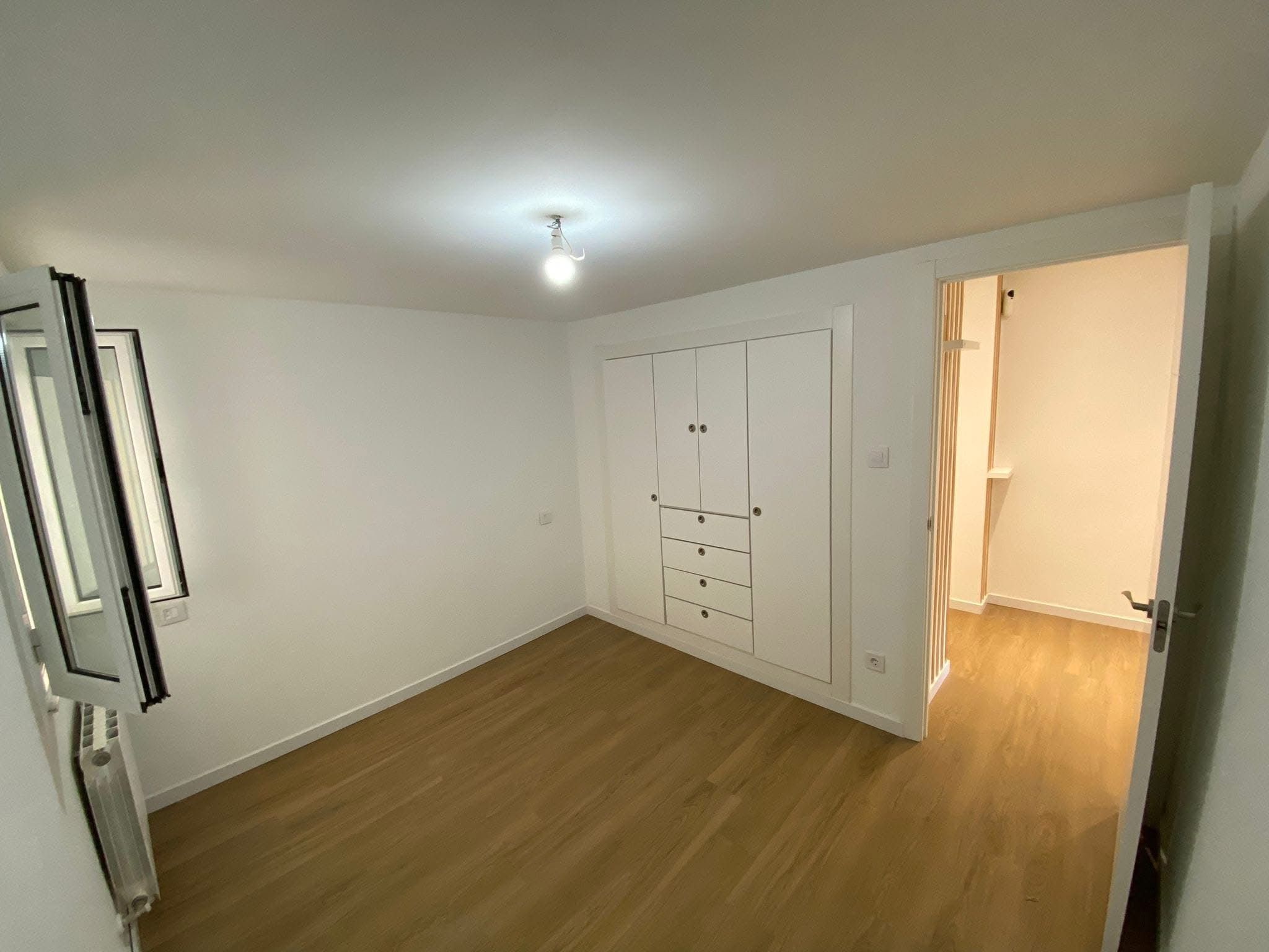 Vista 3 de Piso en Calle de Magallenes, Chamberri, Madrid