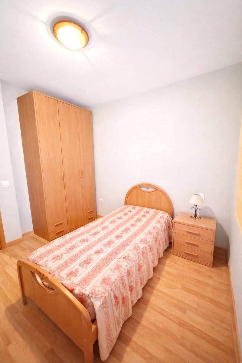 Vista 3 de Piso en Avenida del Ocho de Marzo, Fuenlabrada, Madrid