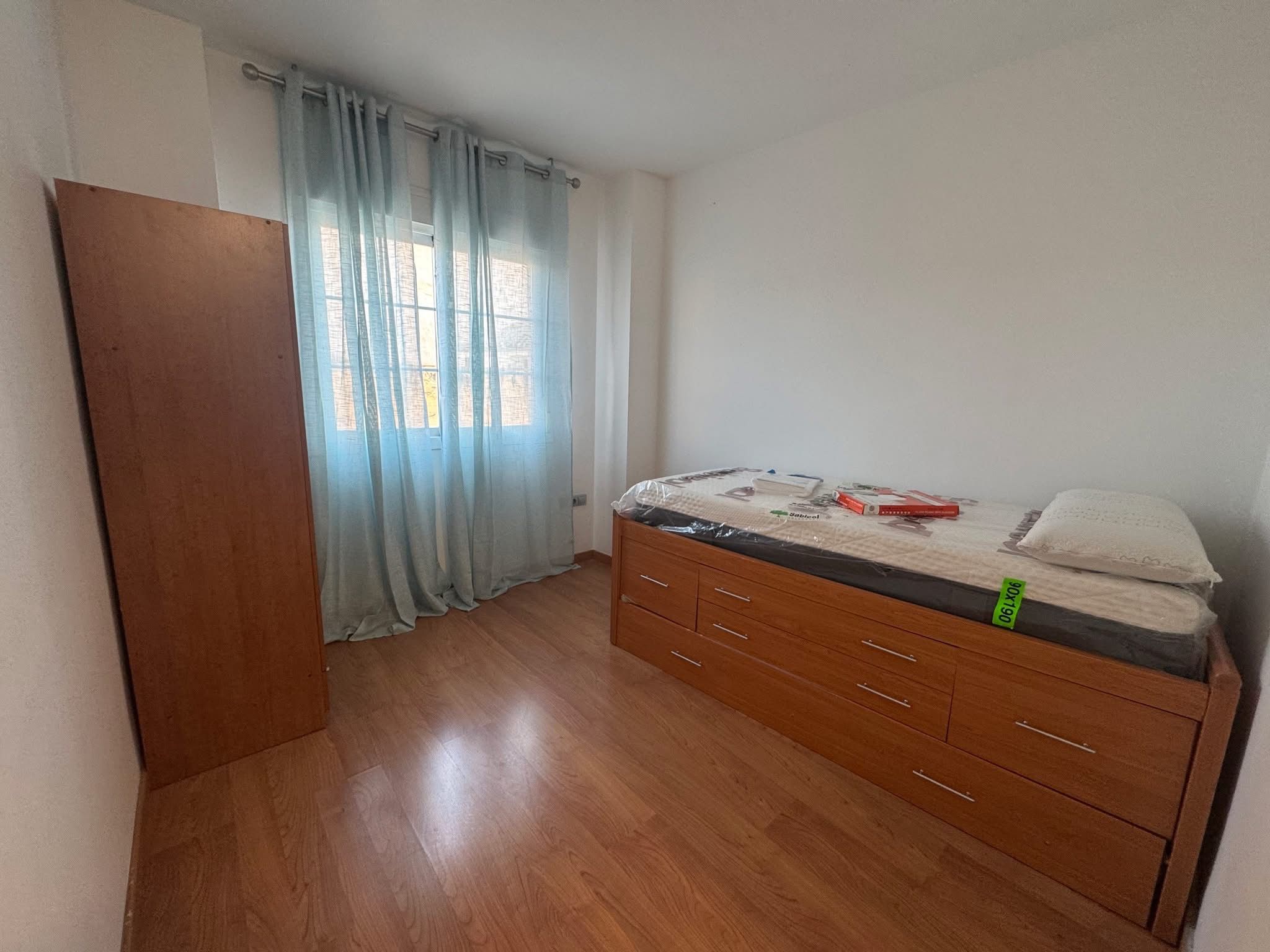 Vista 15 de Duplex Luminoso