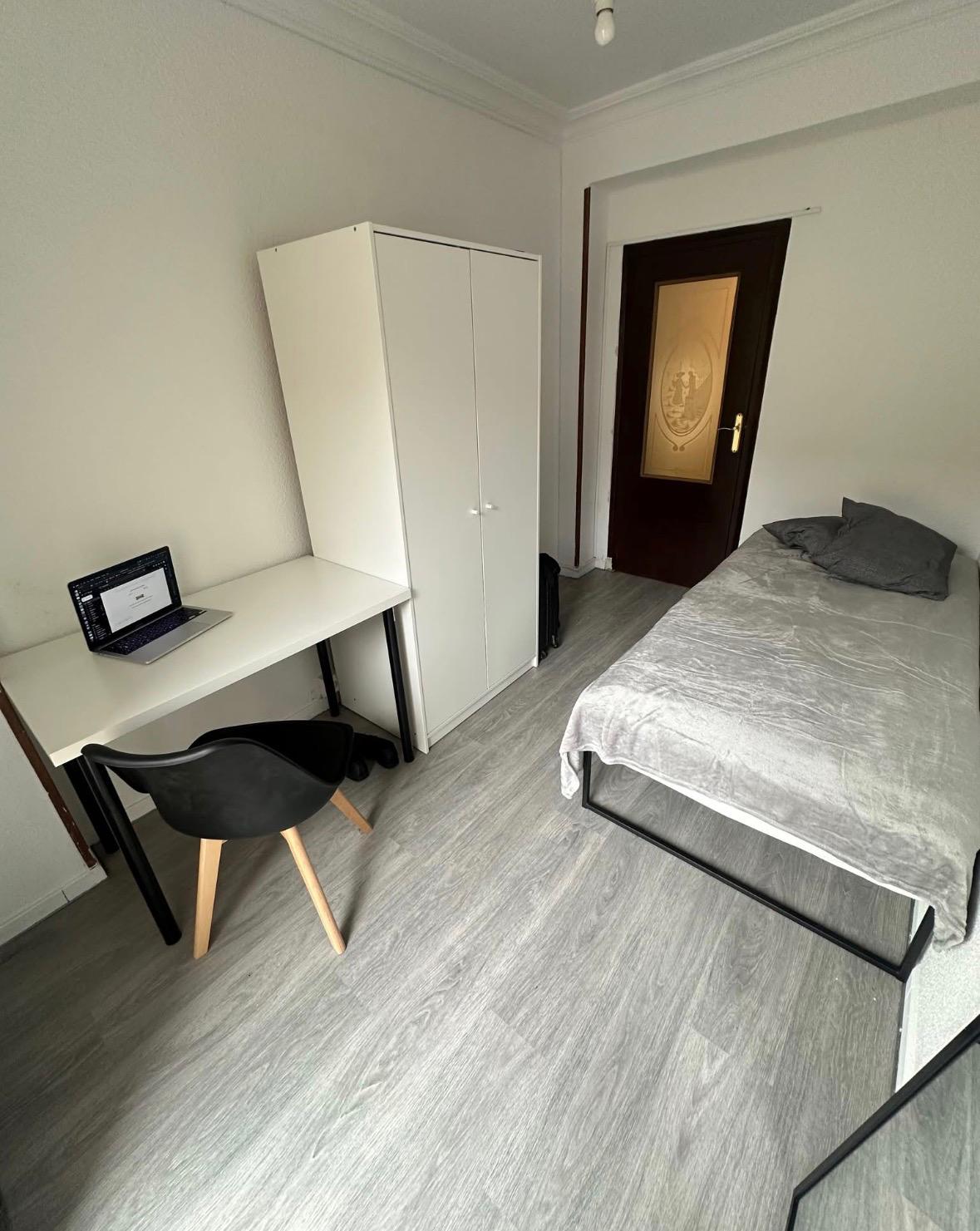 Vista 9 de Piso 2 dormitorios